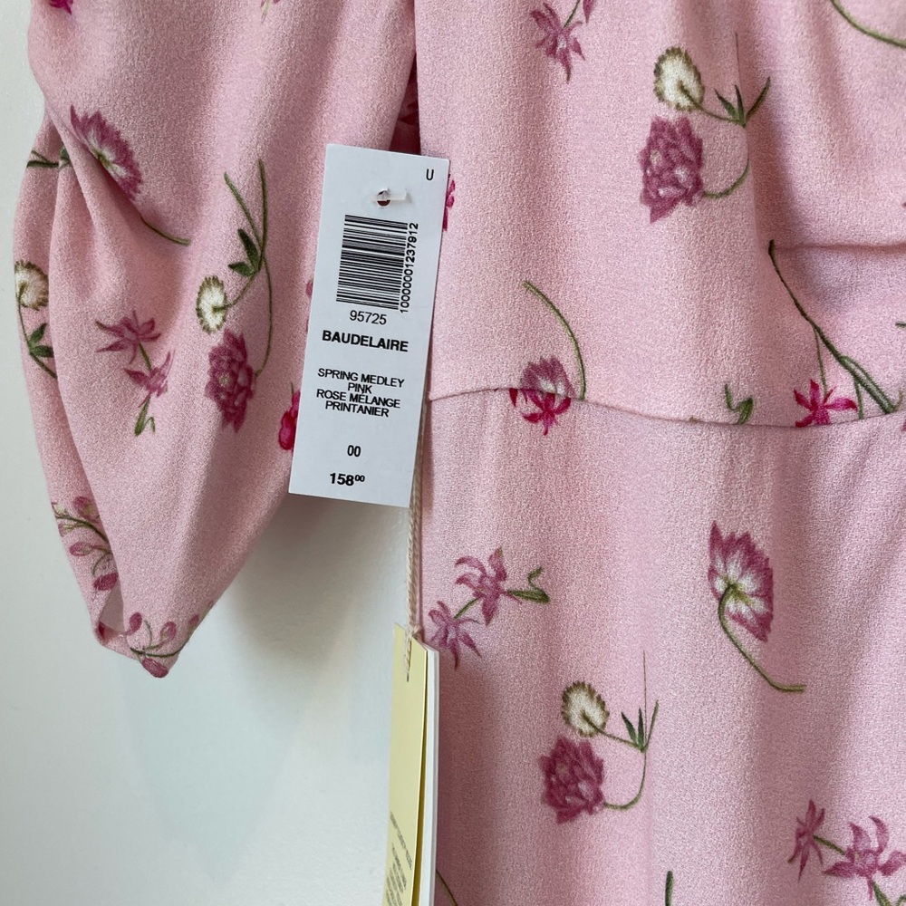 Floral Print short sleeve Square Dress Aritizia size 00 - Picture 3 of 7